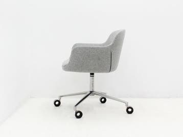 Fauteuil-  kuip gestoffeerd grijs - 4-ster voetkruis chroom, Werkplek, Ophalen of Verzenden, Gebruikt, Overige typen