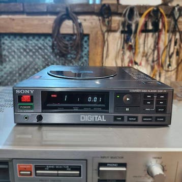 Sony - CDP-7F Cd-speler, Nieuw