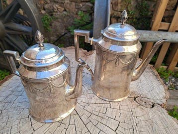 Theepot (2) - .800 zilver