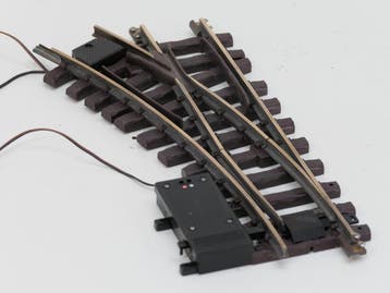 LGB 1215 Digitaal Elektr.Weiche links, R1,30Grad (oud mod..., Hobby en Vrije tijd, Ophalen of Verzenden, Gebruikt, Rails, LGB