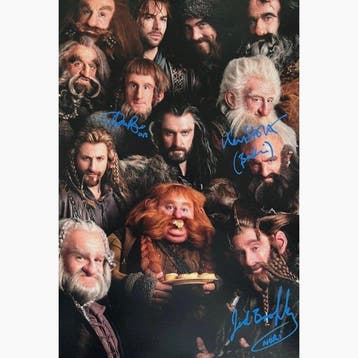 The Hobbit - Signed by Adam Brown (Ori), Ken Stott (Balin), Nieuw