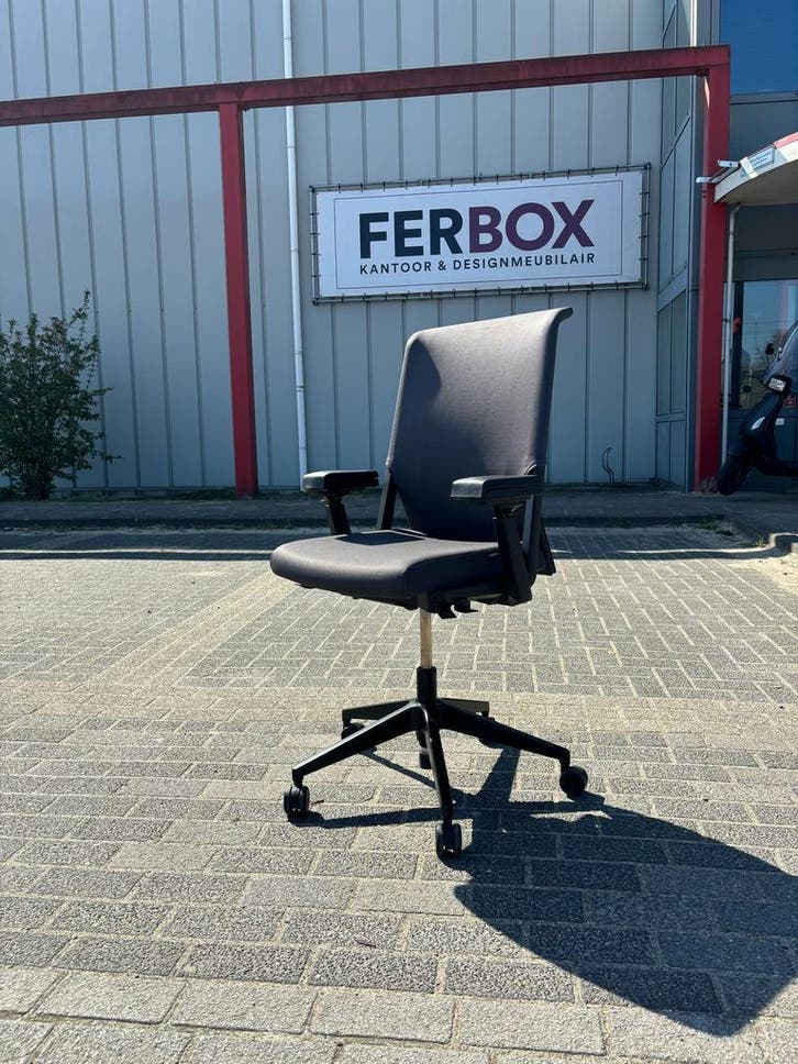 Refurbished Haworth Comforto 59 Office Chair - Ergonomic, Huis en Inrichting, Bureaustoelen, Bureaustoel, Zwart, Zo goed als nieuw