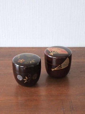 Natsume (2) - Paar Japanse gelakte theekastjes (natsume) met