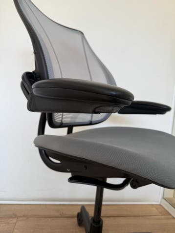 Refurbished Humanscale Bureaustoelen -Liberty Uitvoering, Verzenden, Zo goed als nieuw, Grijs, Bureaustoel