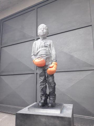 Mark Sugar - Carefree child (Orange boxing style 58), Antiek en Kunst