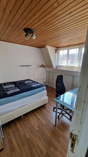 Kamer te huur in Vlaardingen - 16 m² - 1 kamer(s), Overige regio's