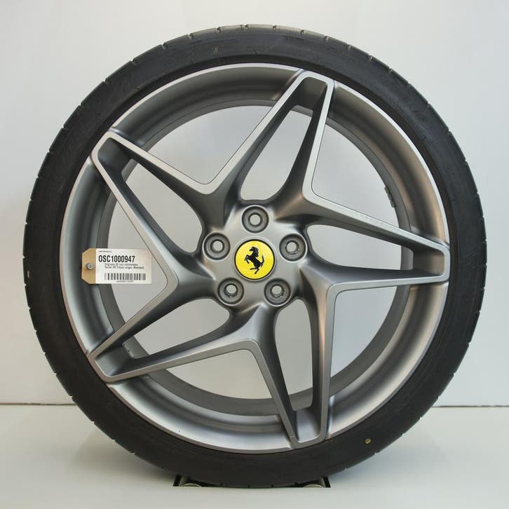 Originele velgen 20 inch Ferrari F8 Tributo *OSC1000947*, Auto-onderdelen, Banden en Velgen, 20 inch, Zomerbanden, Personenwagen