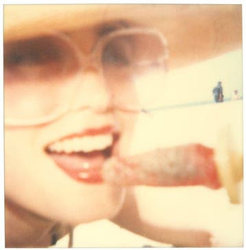 Stefanie Schneider - Lollipop II (Beachshoot) featuring