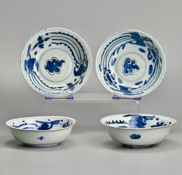 Schotel (4) - Chinese Ko-Sometsuke porcelain blue and white, Antiek en Kunst
