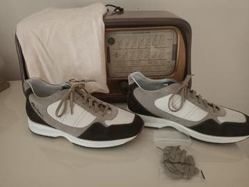 Santoni - Sneakers - Maat: EU 43, Nieuw