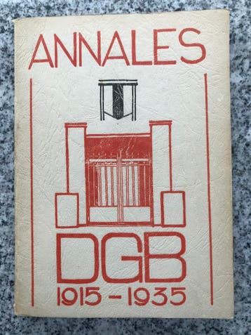 Annales DGB 1915 – 1935 (Gymnasium Delft), Boeken, Geschiedenis | Stad en Regio, Verzenden, 20e eeuw of later, Gelezen