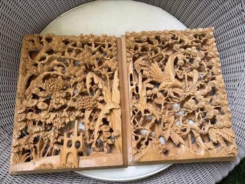 Decoratief ornament (2) - China - Beeldhouwde panelen uit, Antiek en Kunst