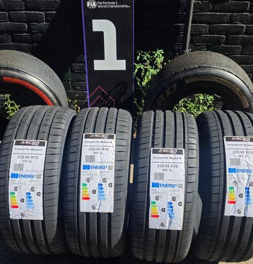 235/45r18 98Y XL DOT26 Nieuwe Banden Made in europe, Ophalen, 18 inch, Nieuw, 235 mm