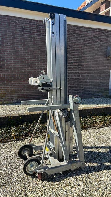 Kanaallift Materiaallift huren? Verrijdbaar 5,6–7,2 m, Ophalen of Verzenden