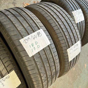 2 x Yokohama Advan 235-60-18 Zomerbanden 5mm, 18 inch, Gebruikt, Ophalen of Verzenden, 235 mm