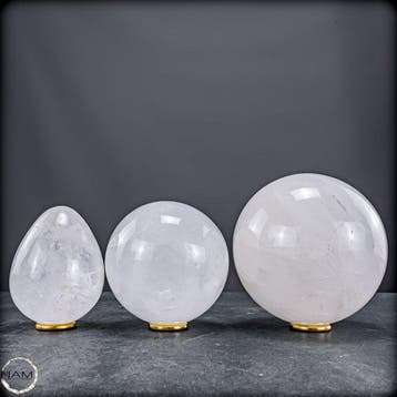 Elegant 3-delig kwarts-set met twee grote kwartsballen &
