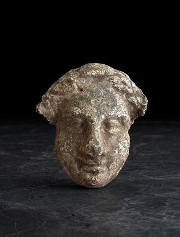 Oud-Grieks, Hellenistisch Brons Bronzen hoofdfragment van