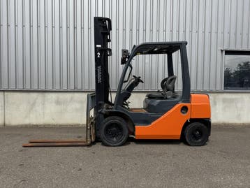 Toyota 72-8FDN25 2500kg diesel heftruck, Zakelijke goederen, Machines en Bouw | Heftrucks en Intern transport, Diesel, Heftruck