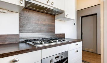 Te Huur 3 Kamer Appartement Antwerpenstraat In Breda, Huizen en Kamers, Noord-Brabant, Direct bij eigenaar, Breda, Appartement
