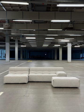BB Italia Tufty Too Bank | Shitake | Nieuwstaat + Garantie, 250 tot 300 cm, Hoekbank, Ophalen of Verzenden, Zo goed als nieuw