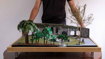 homemade - Diorama One-of-a-Kind Architectural Sculpture:, Antiek en Kunst
