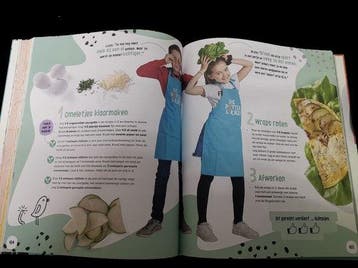 De pottenlikkers, Kookboek voor kinderen, groenten en fruit, Verzenden, Zo goed als nieuw, Studio 100 tv