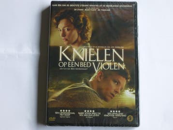 Knielen op een bed violen - Barry Atsma, Noortje Herlaar (DV, Ophalen of Verzenden, Zo goed als nieuw