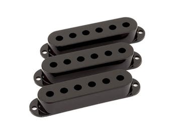 Fender Stratocaster Pickup covers zwart, Muziek en Instrumenten, Verzenden, Nieuw
