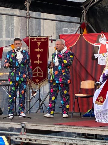 Sinterklaasmuziek met Duo Unique, Band