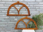 Decoratief ornament (2) - Europa - halfronde stalramen