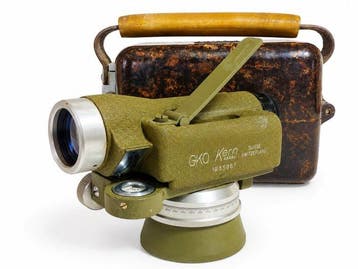 Theodoliet - GKO Kern Aarau laiton , optique , militaire -