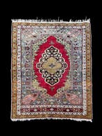Usak - Tapijt - 194 cm - 136 cm - Anatolisch dorpstapijt, Nieuw
