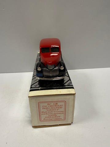 Durham Classics 1:43 - Modelauto - DC - 12B - 1941 Chevrolet, Nieuw