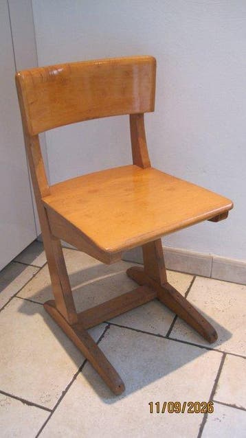 Casala - Carl Sasse - Kinderstoel - schoolstoel - Hout -