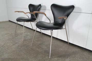 Fritz Hansen - Arne Jacobsen - Fauteuil (2) - Serie 7 -