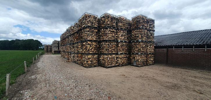 Droog haardhout / brandhout | Mix eiken beuken essen berken, Tuin en Terras, Haardhout, Blokken, Minder dan 3 m³, Eikenhout, Ophalen of Verzenden