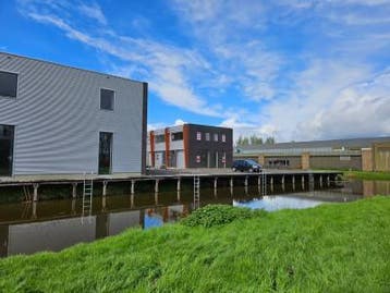 Schitterende ligplaatsen te koop nabij de Kagerplassen, Watersport en Boten