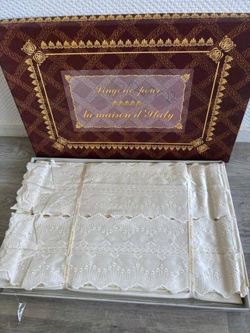 La Maison dItalie – Ricami Artigianali - Parure de Draps de