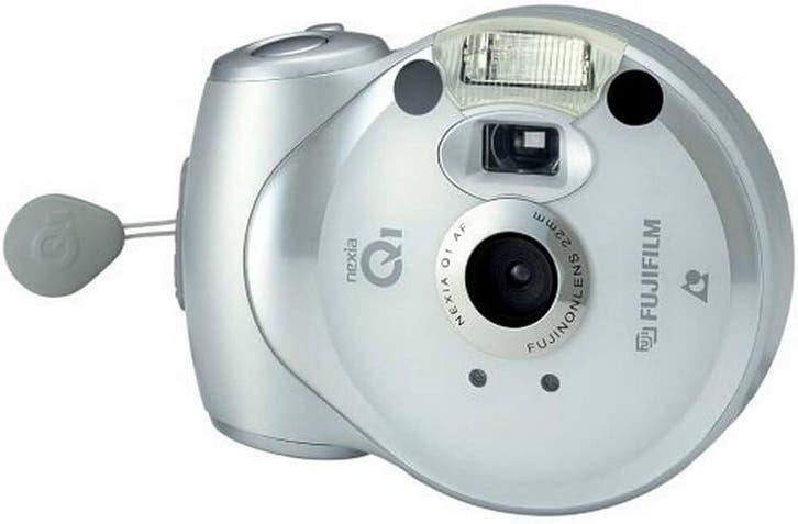 Fujifilm Q1 Digitale Compact Camera - Zilver, Audio, Tv en Foto, Fotocamera's Digitaal, Zo goed als nieuw, Verzenden