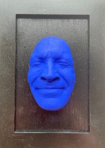 gregos - Blue smile on black background-black frame