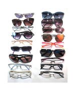 Themacollectie - 18x brillen - Yves Saint Laurent, LIU-JO,, Antiek en Kunst