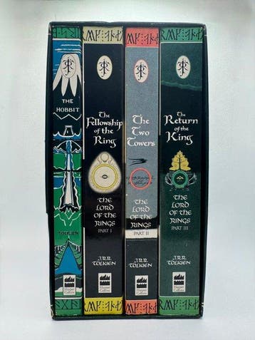 J.R.R. Tolkien - The Hobbit; The Lord of the Rings (box set)