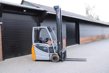 Still RX20 18 heftruck elektrische triplex sideshift lepelve, Ophalen, Still, Heftruck, 1000 tot 2000 kg