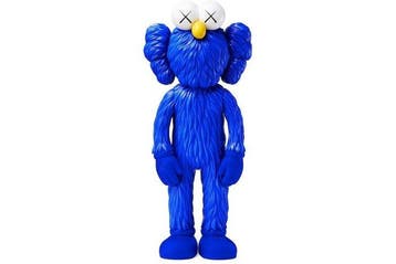 Kaws (1974) - KAWS BFF Moma Edition Vinyl Figure Blue 2017