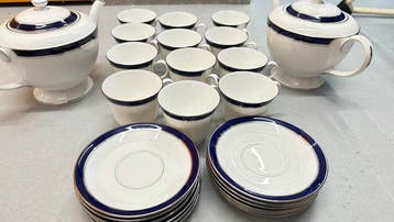Royal Worcester - Koffie- en theeservies (26) - Porselein -