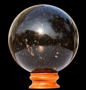5,8 kg Coppernite (Indian Nuummite) Kristalbol - 160 mm Bol