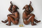 Wanddecoratie - Paar 19e eeuwse gestoken plankdragers -