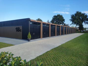 Stalling Opslag Smilde, box voor verhuizing, autos, motoren, Opslag