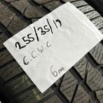 2 x Continental 255-35-19 Winterbanden 6mm, Auto-onderdelen, Banden en Velgen, 19 inch, Gebruikt, 255 mm, Band(en)