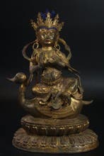 This is a bronze seated statue of Jaya-tara - Brons - China, Antiek en Kunst